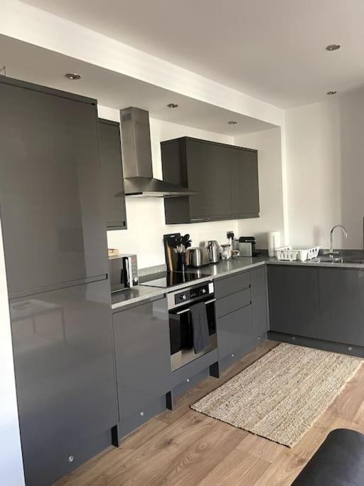 Apartament Abergavenny Center 2-Bed Flat Zewnętrze zdjęcie